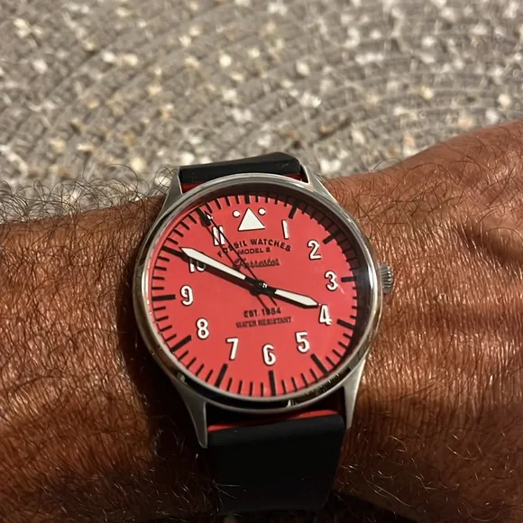 Fossil model 8 Forrester Red Dial Wristwatch with Black Strap - Picture 4 of 10